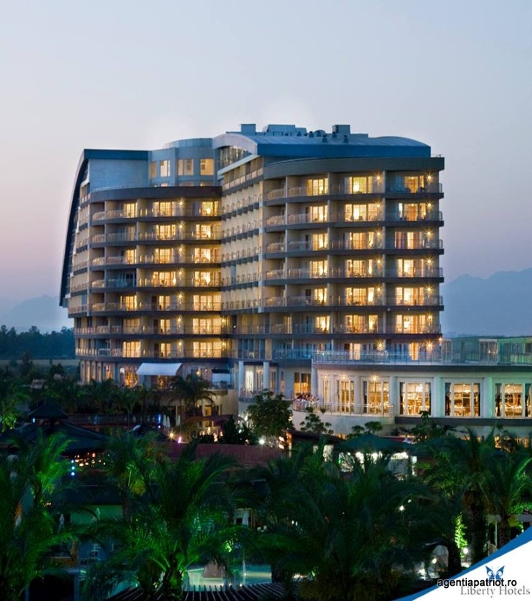 imagini hotel LIBERTY LARA BEACH